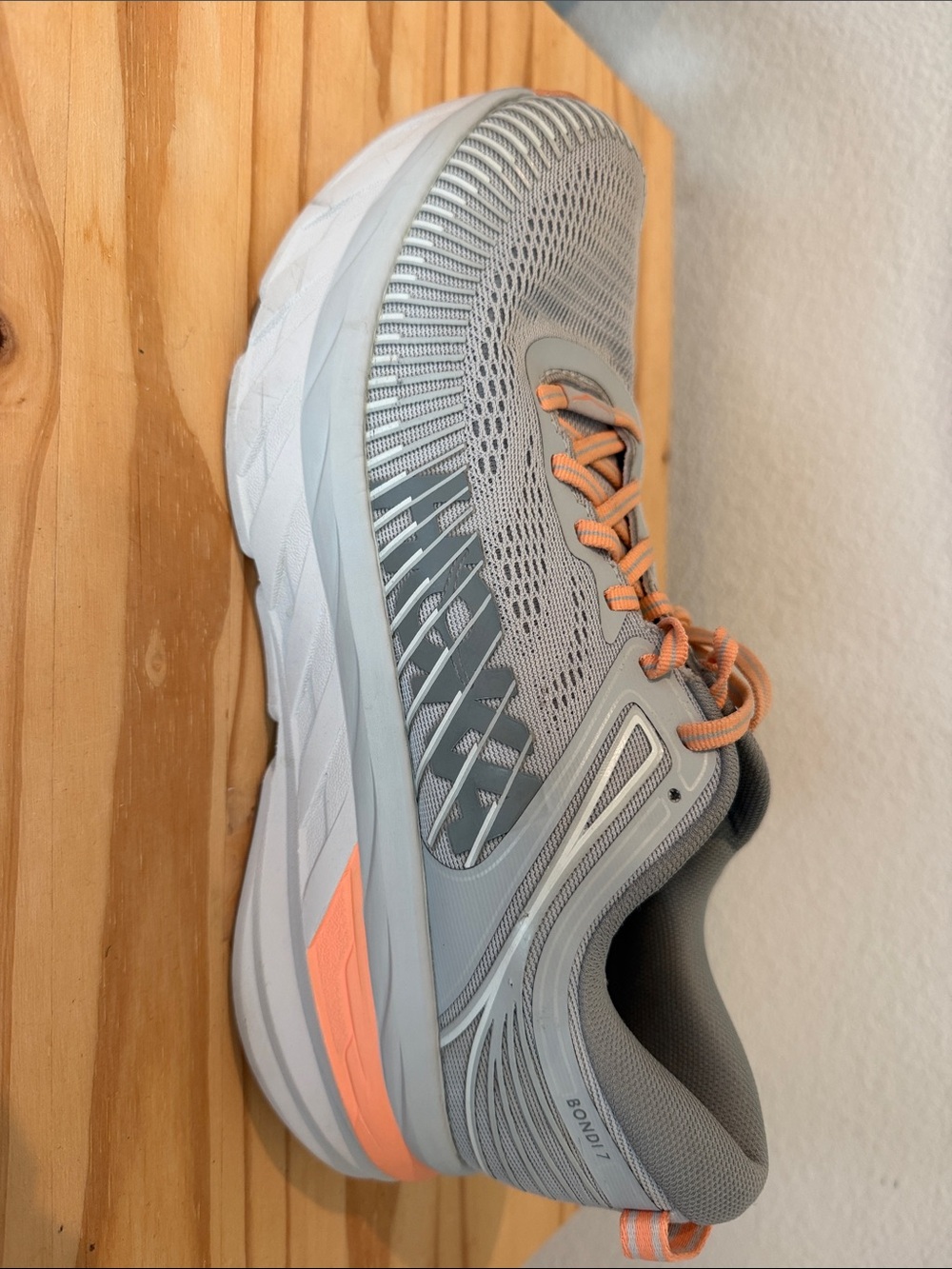Hoka Bondi 7 Women's Gray and Peach Lace-Up Running Sneakers - Picture 6 of 7